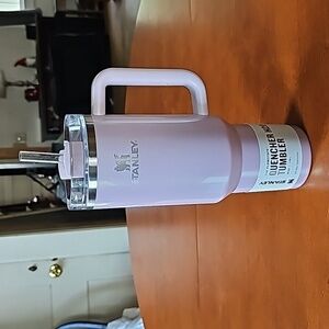 Stanley 40 oz Stainless Steel H2.0 Flowstate Quencher Tumbler